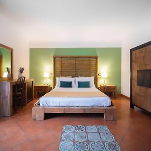 Kalamarina Guest house